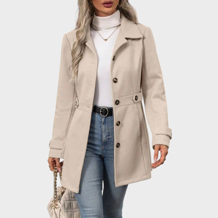 CHANNEL – Abrigo Elegante