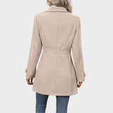 CHANNEL – Abrigo Elegante