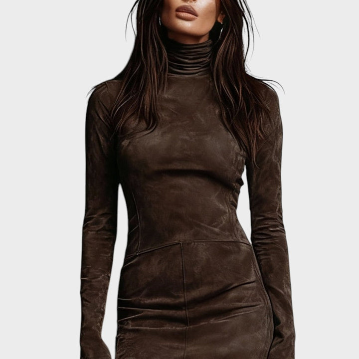 AUREA – Vestido Corto de Ante con Cuello Alto