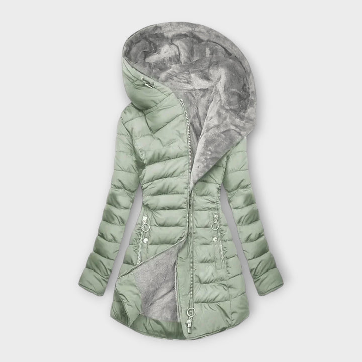 CLÁUDIA – La chaqueta cálida que combina confort y estilo