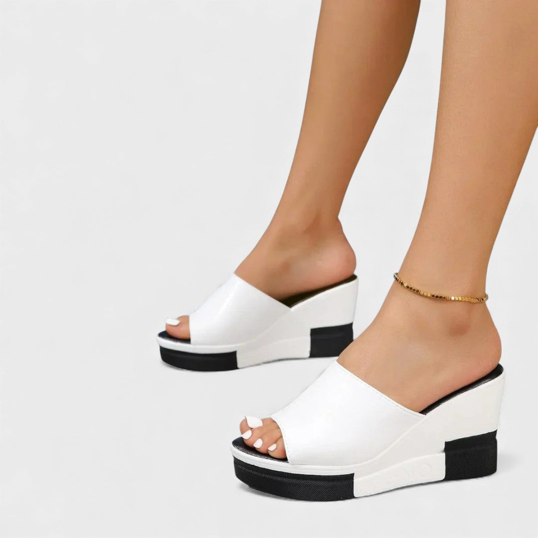 ALYA – Sandalias con cuña