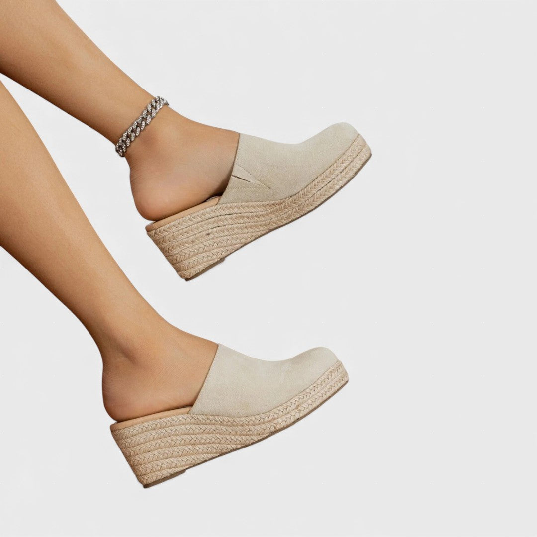 ILARIA – Sandalias de cuña