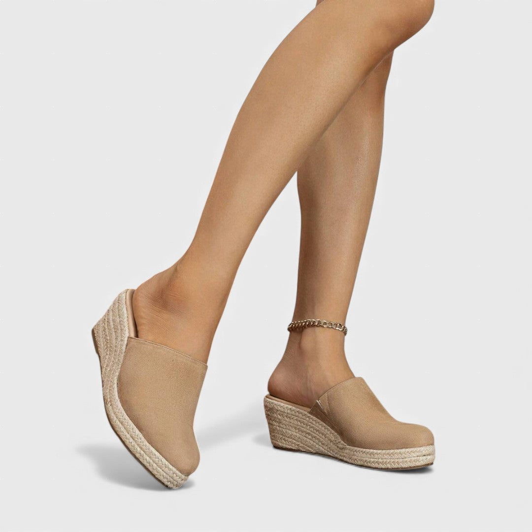 ILARIA – Sandalias de cuña