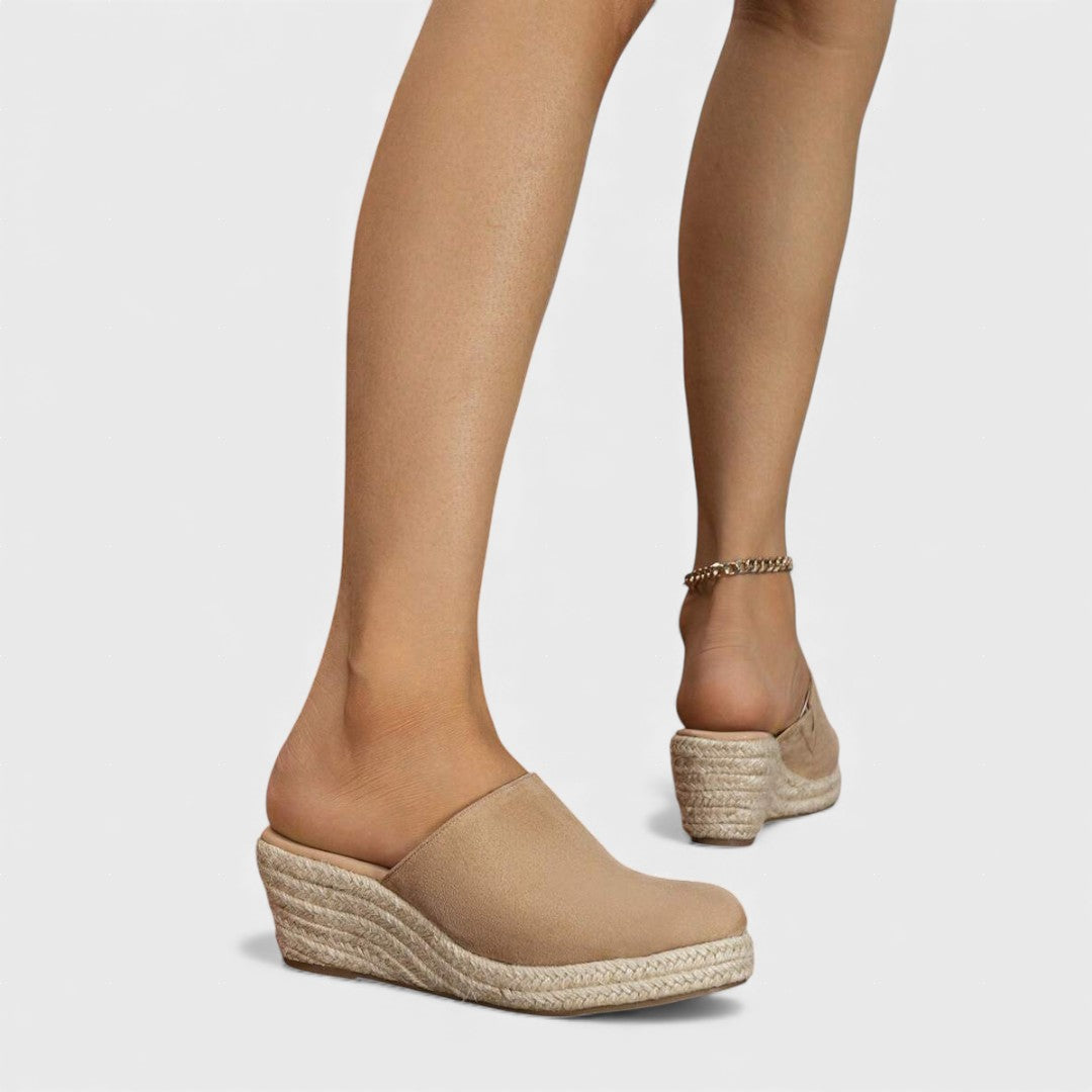ILARIA – Sandalias de cuña