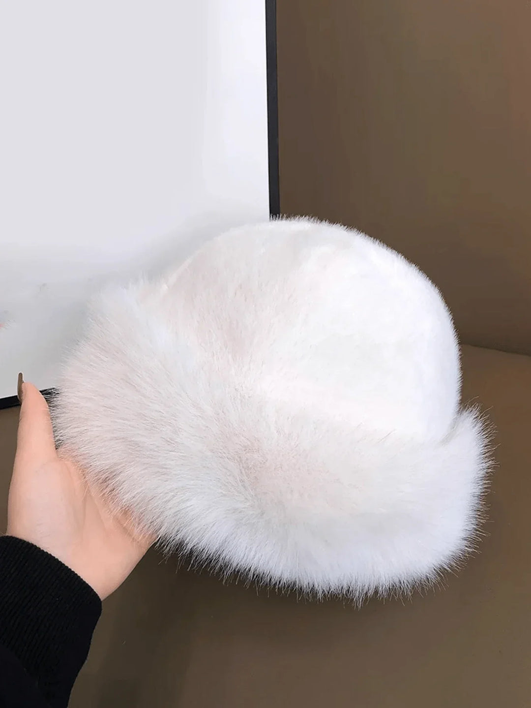 LUCY – Gorro de piel
