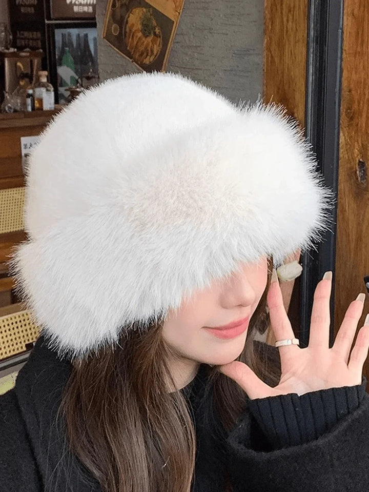 LUCY – Gorro de piel