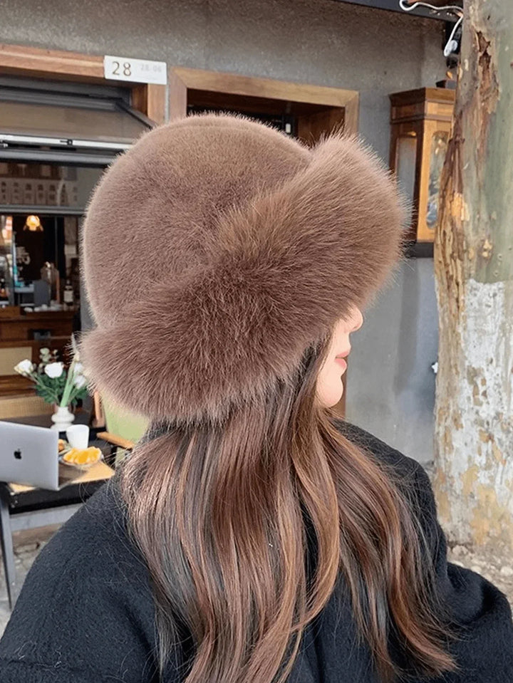 LUCY – Gorro de piel