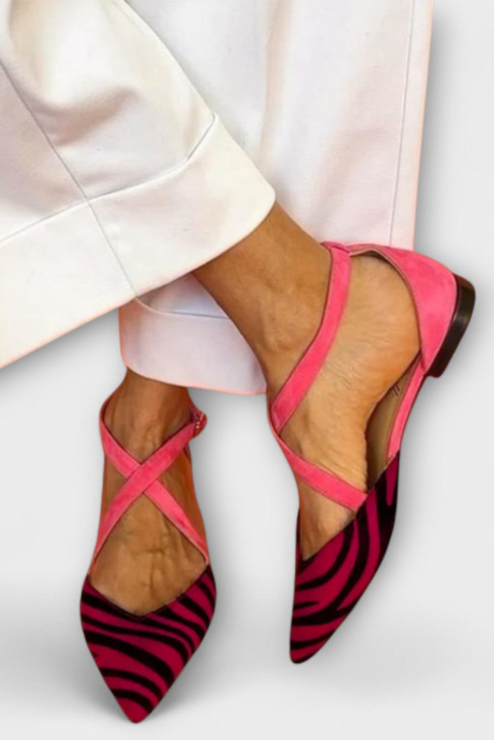 FENNA – Bailarinas con Estampado de Cebra y Tiras Cruzadas