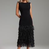 AMIRA – Vestido largo con flecos