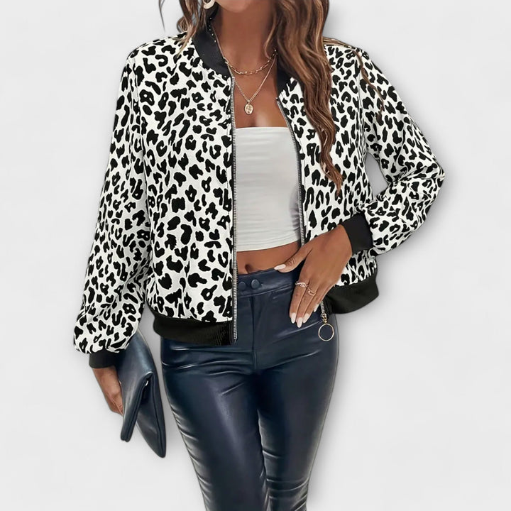 RAQUEL – Abrigo Elegante de Leopardo
