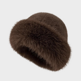 LUCY – Gorro de piel