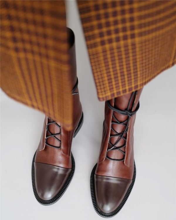 AURELIA – Botas de tacón estilosas