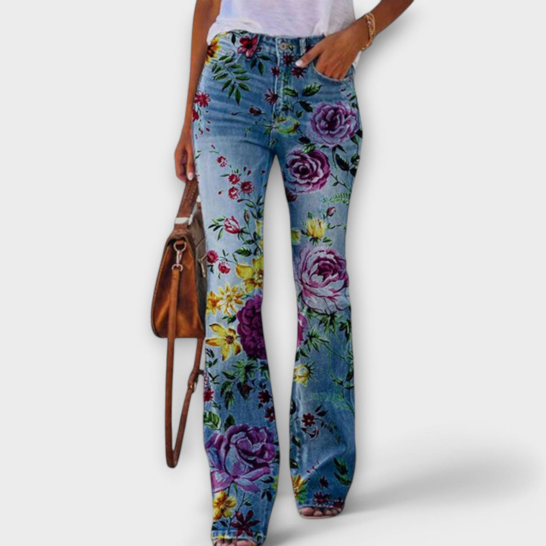 ZALA – Vaqueros con flores