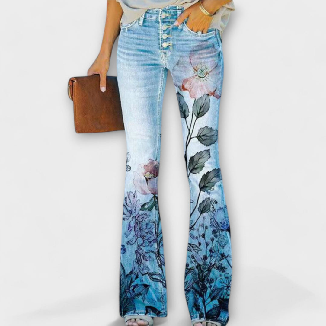 ZALA – Vaqueros con flores