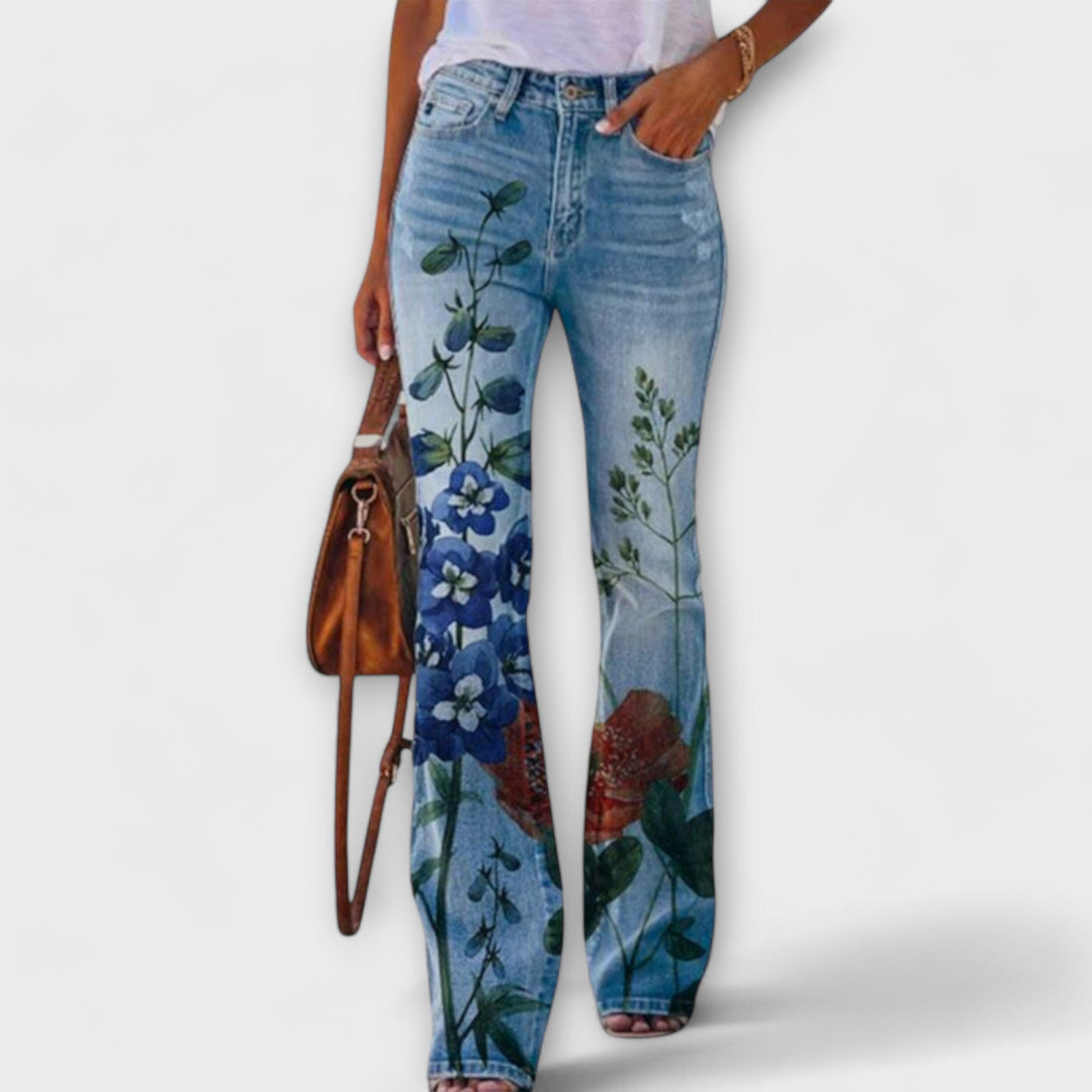 ZALA – Vaqueros con flores