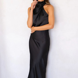 MARIANA – Vestido con escote americano