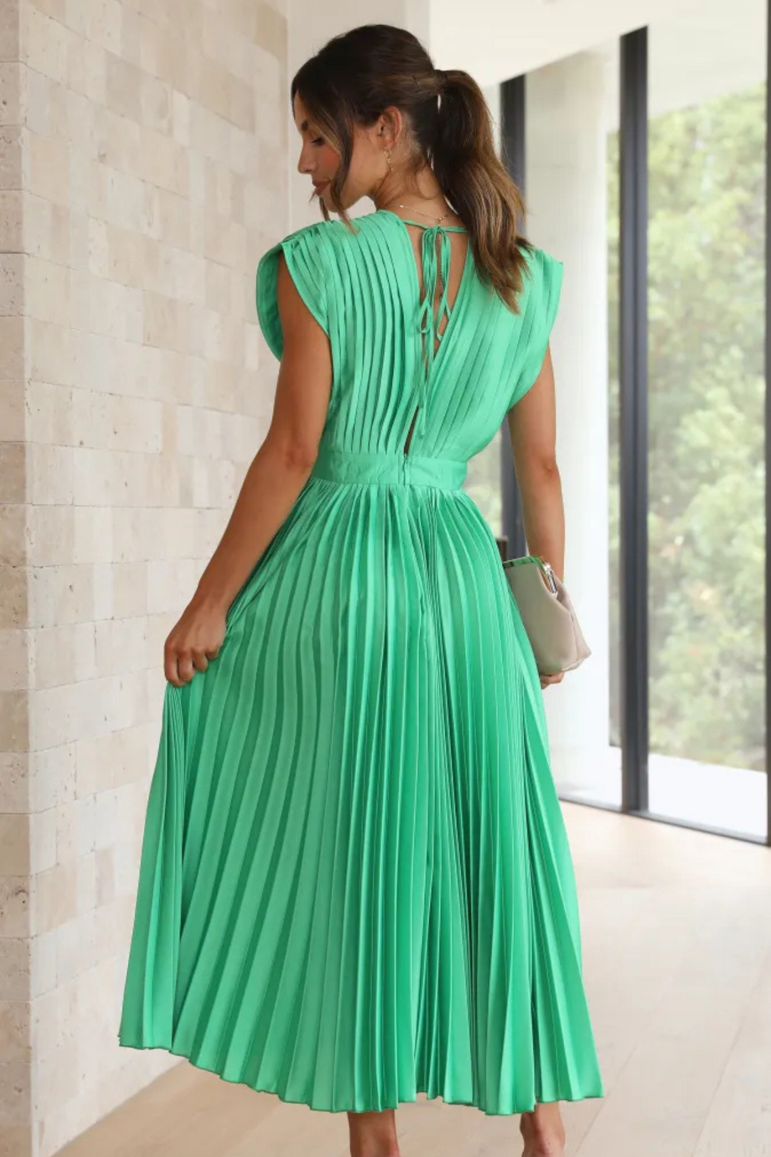 TIRSÁ – Vestido glamuroso
