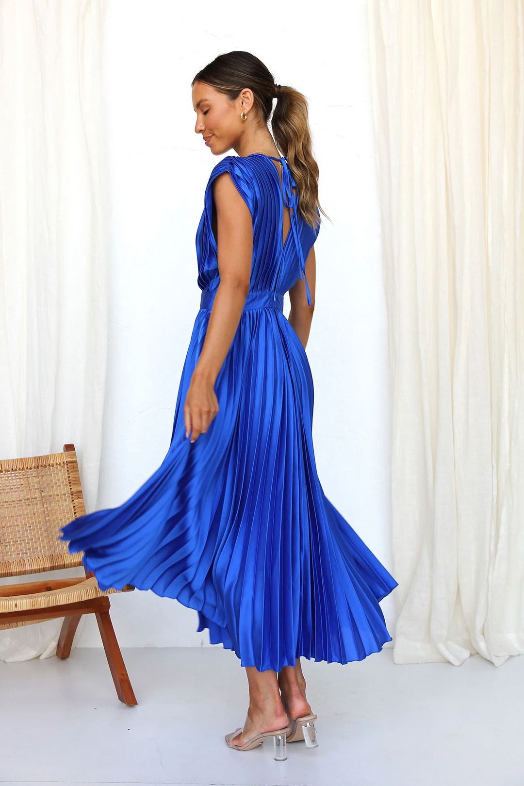 TIRSÁ – Vestido glamuroso