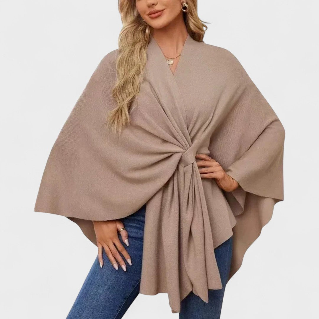 BEATRIZ – Poncho Chic y Elegante