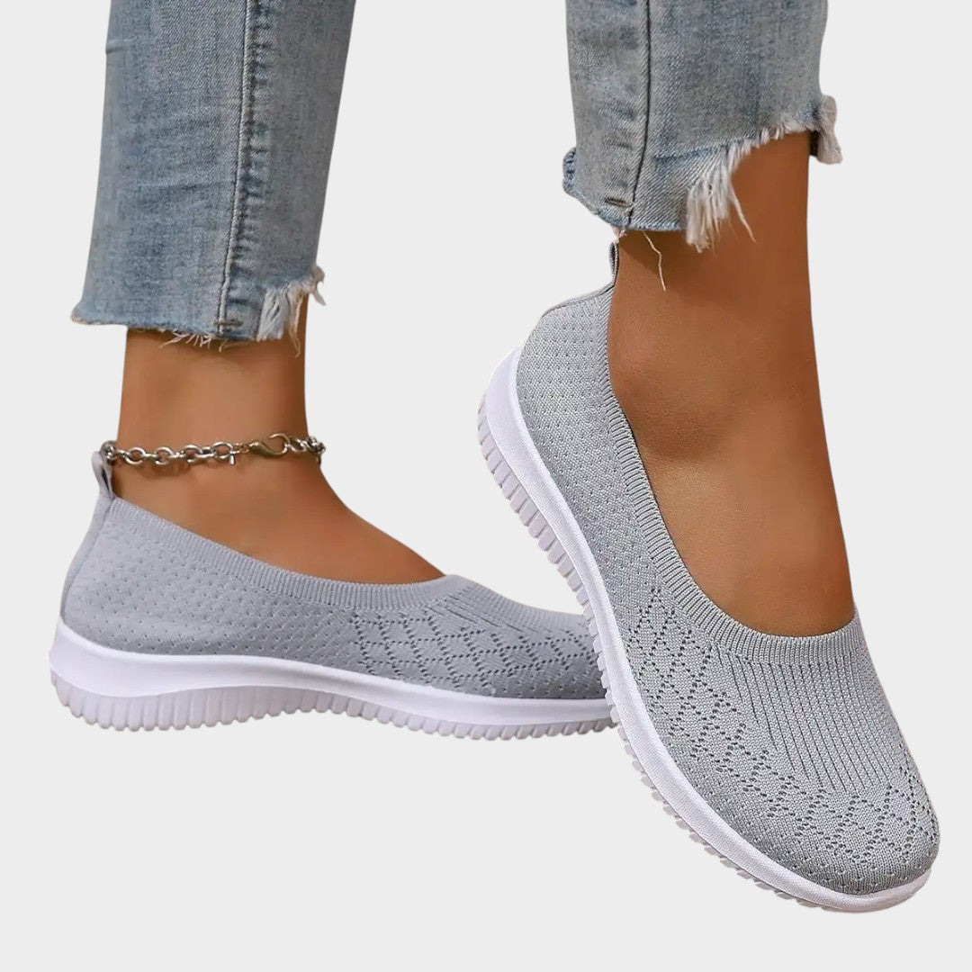 SOFINA – Zapatos antideslizantes y transpirables sin cordones