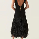 AMIRA – Vestido largo con flecos