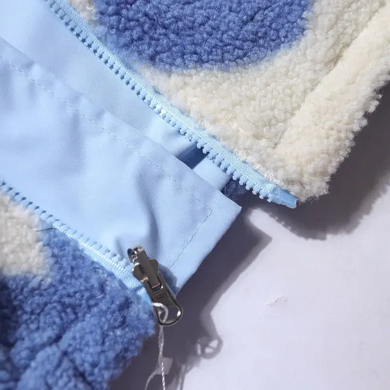 DIANNE – Chaqueta reversible con estampado de corazones y diseño cómodo