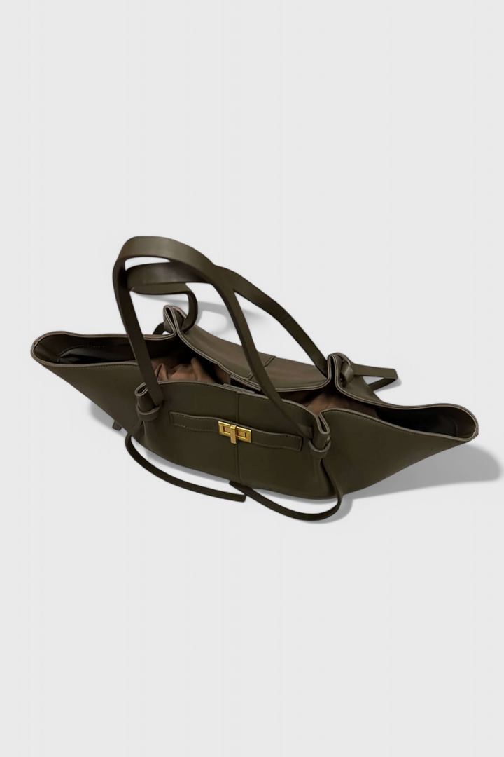 CLIO – Bolso con Estructura Clásica