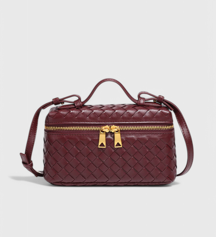 MILLA – Bolso Mini Woven con Accesorios Dorados