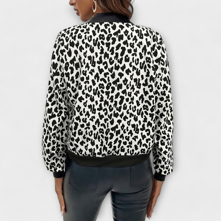 RAQUEL – Abrigo Elegante de Leopardo