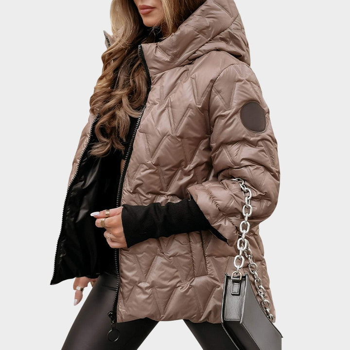 CHRISTINA – Chaqueta con capucha estilo patchwork