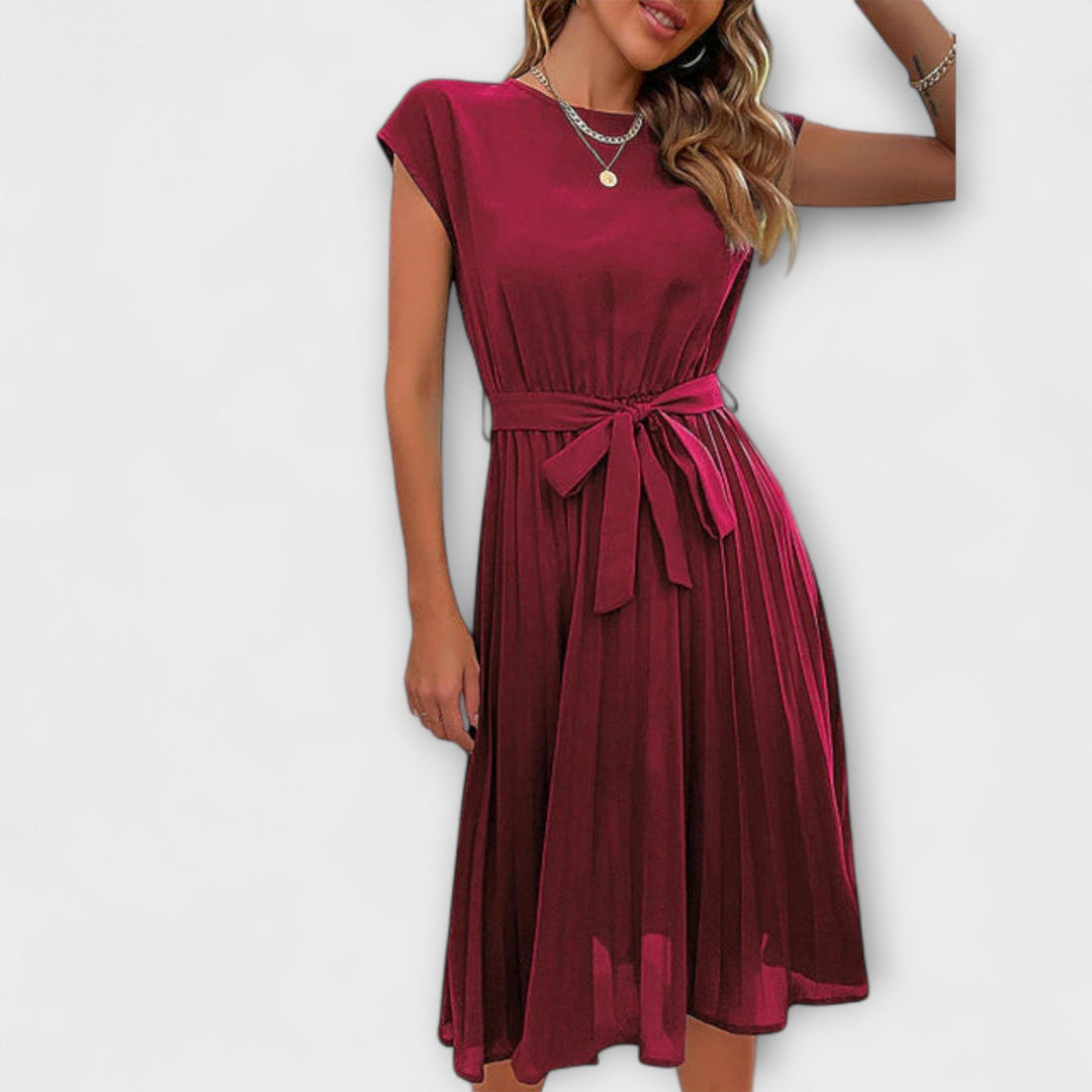 ROSITA – Vestido plisado de manga corta