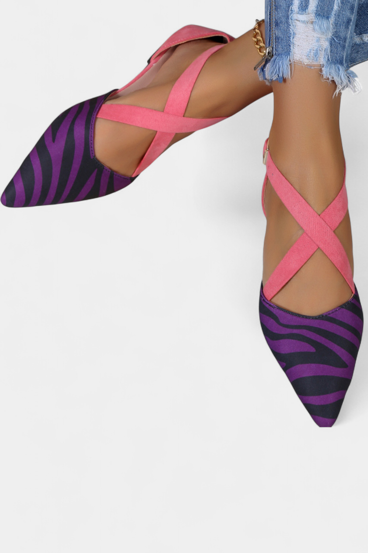 FENNA – Bailarinas con Estampado de Cebra y Tiras Cruzadas