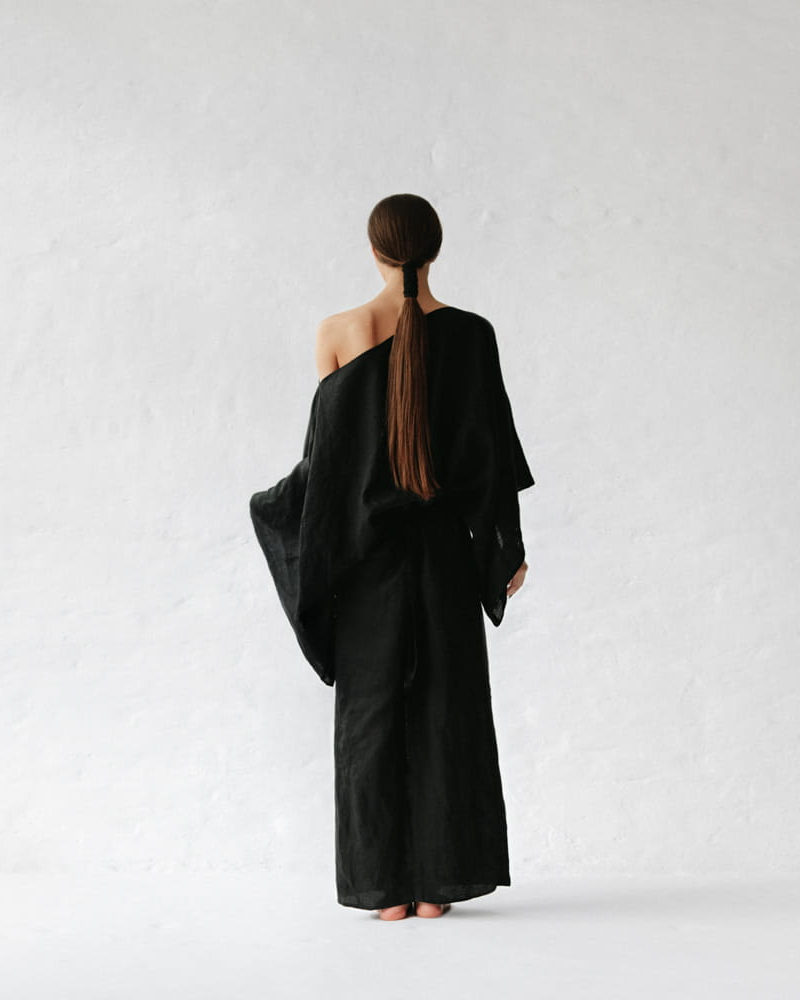NOURA – Vestido largo de lino