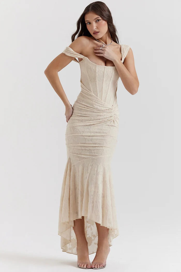 KIARA – Vestido largo con corsé sofisticado