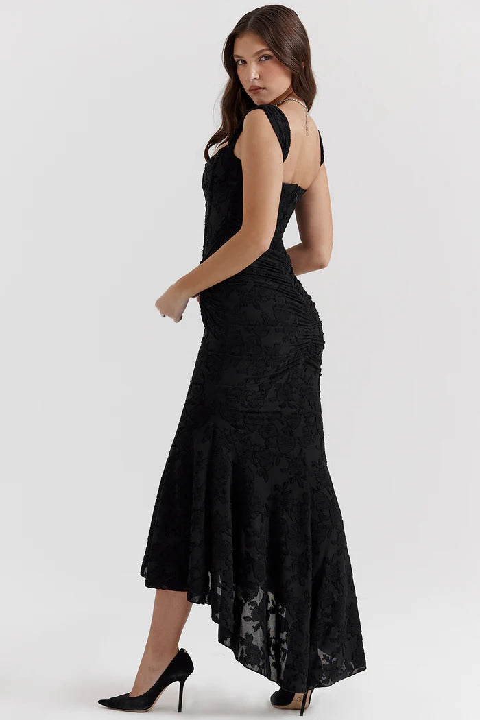 KIARA – Vestido largo con corsé sofisticado