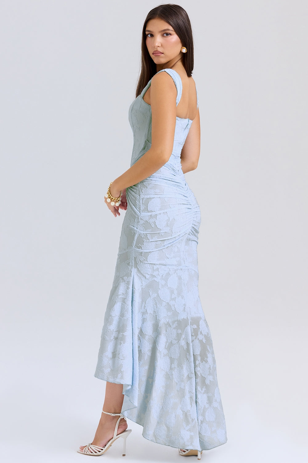 KIARA – Vestido largo con corsé sofisticado