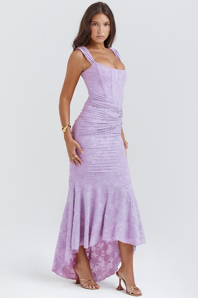 KIARA – Vestido largo con corsé sofisticado