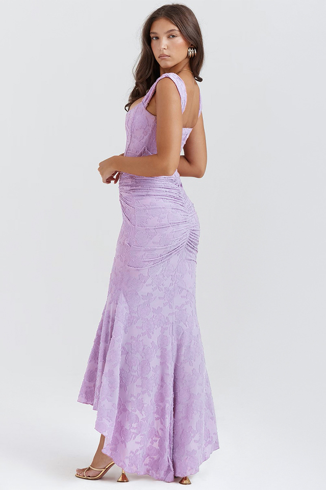 KIARA – Vestido largo con corsé sofisticado