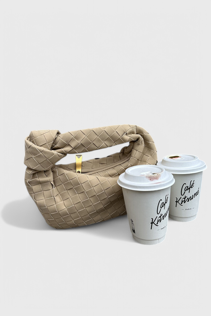 REMI – Bolso Mini Woven con Detalle de Nudo